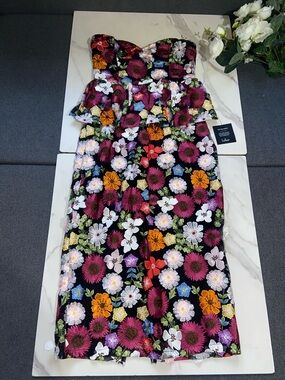 Lulus Strapless Floral Peplum 3D Floral Midi Dress - Black Multi Floral Size M